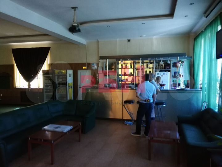 330 кв.м 2-й этаж, активный район, высокий трафик