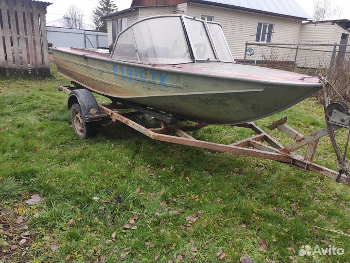 Продам Днепр с мотором