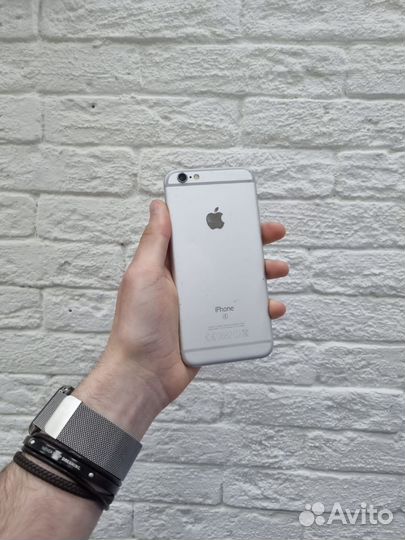 iPhone 6S, 32 ГБ