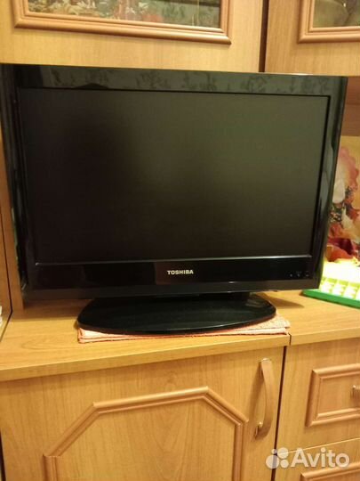 Телевизор ЖК бу