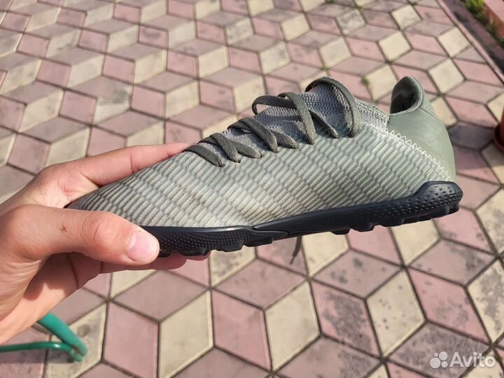 Футзалки adidas x