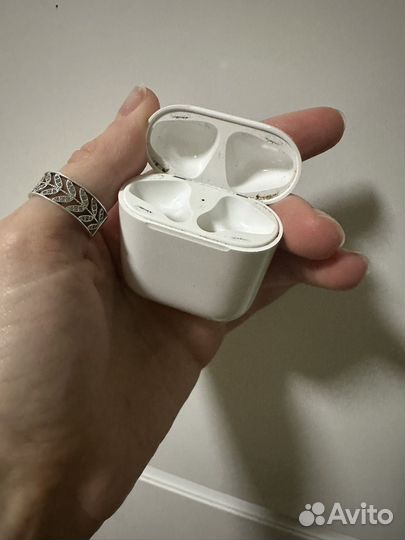 Кейс AirPods (1-го и 2го поколения)