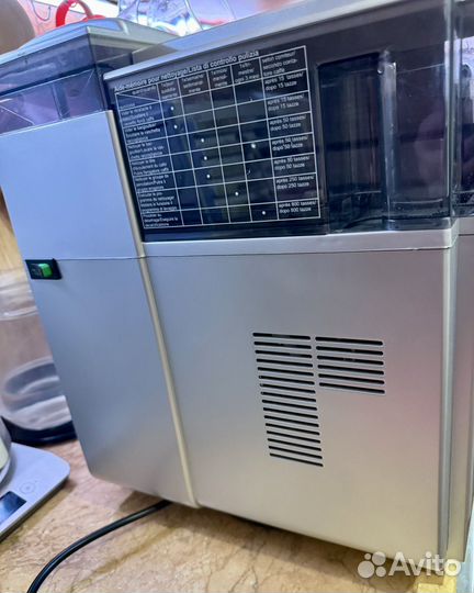 Кофемашина saeco cafe nova superautomatica