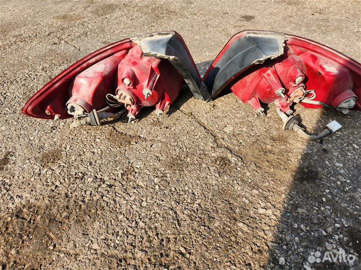 Стоп-сигнал задний левый Hyundai Santa Fe 2 2010