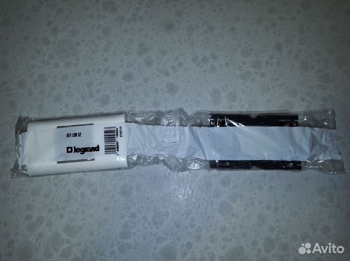 Фурнитура кабель каналов Legrand DLP под освещение