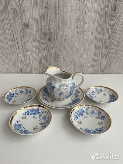 Часть фарфорового сервиза (Вербилки) СССР