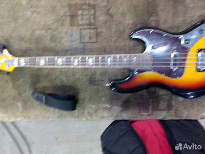 Бас гитара Greco jb