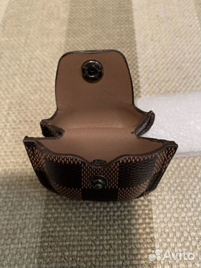 Кожаный чехол для AirPods 1/2 Louis Vuitton