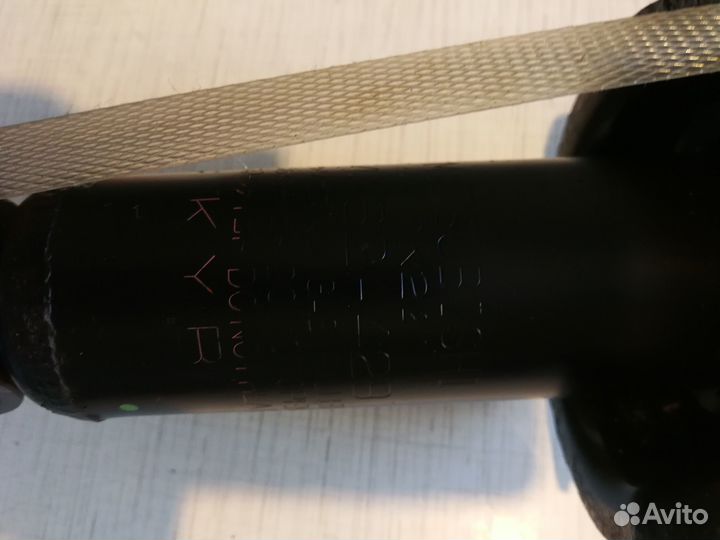Амортизаторы задние mitsubishi outlander 3 Оригина