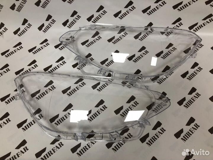 Правое стекло фары BMW 1 series F20 2011-2015