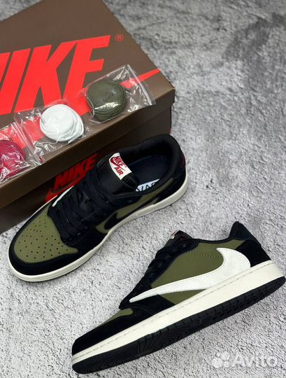 Air Jordan 1 Low Travis Scott