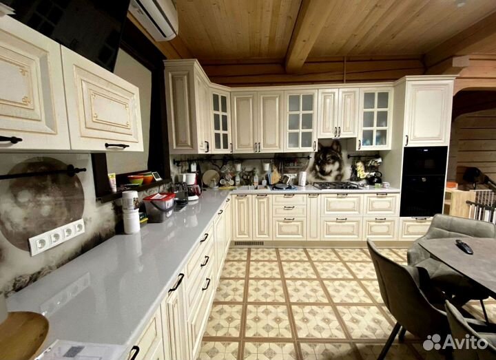 Современная кухня под ключ