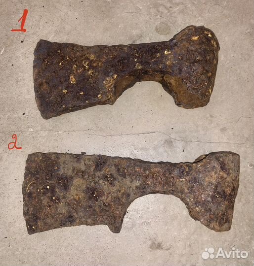 Древнерусский топор. 2-шт. 11-12вв. оригинал
