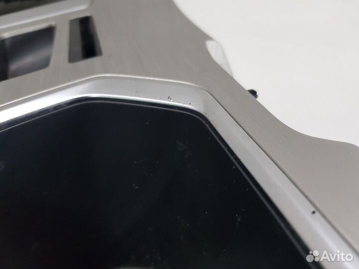 Накладка консоли (Geely Coolray)