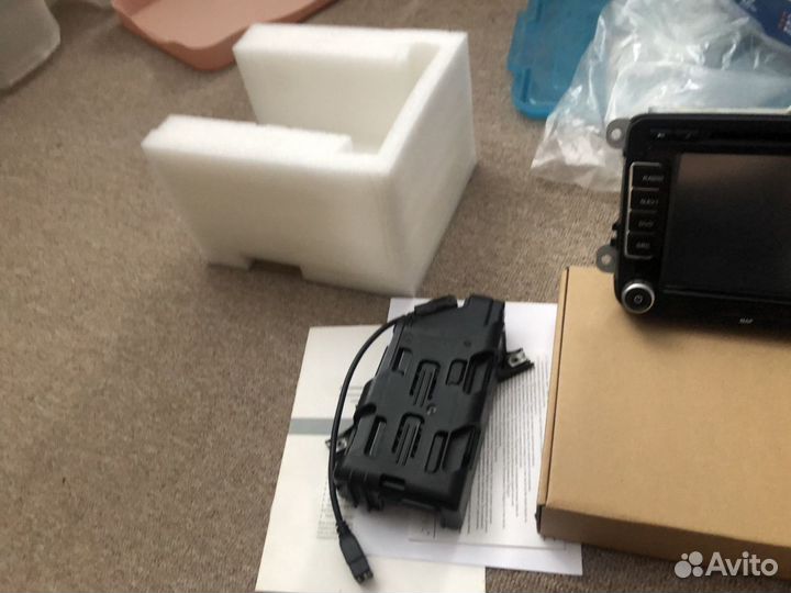 Автомобильная навигационная мультимедийная система