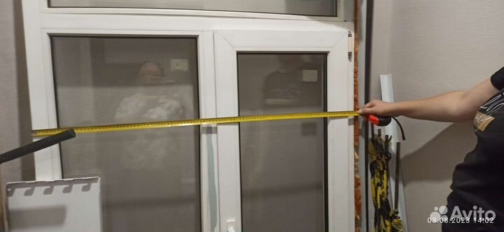 Окно с балкона