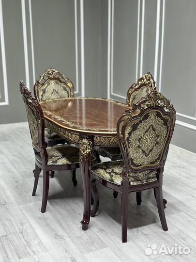 Кухонный стол. Доставка по всей России