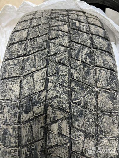 Bridgestone Blizzak DM-V2 225/55 R17 97R