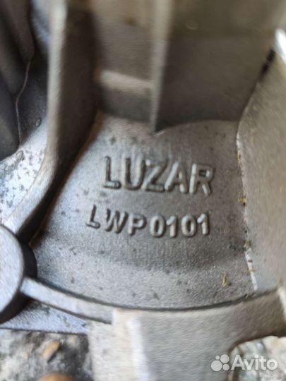 Новая помпа,водяной насос ваз Лада 2101