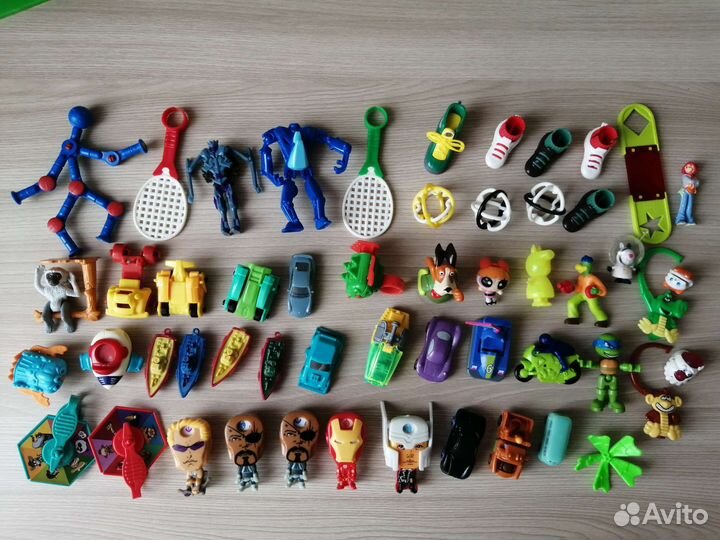 Игрушки из киндер сюрприза