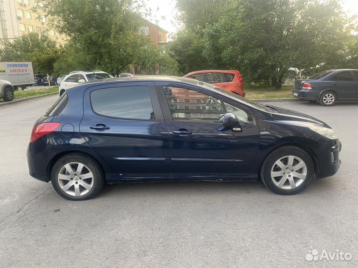 Peugeot 308 1.6 AT, 2011, 156 000 км