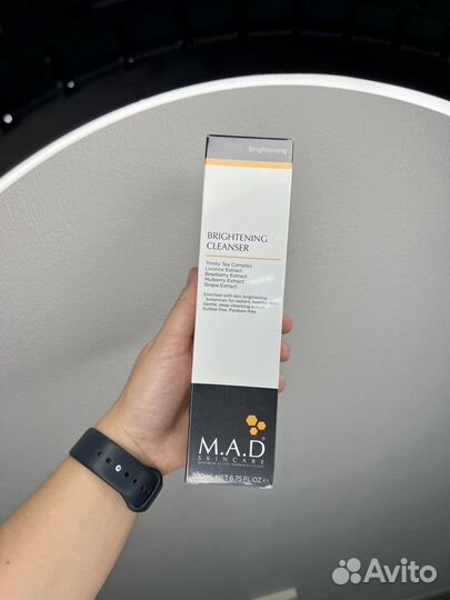 Очищающий гель с салициливой кислотой-M.A.D., mad