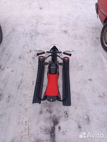 Снегокат snowstromer. 4-8лет