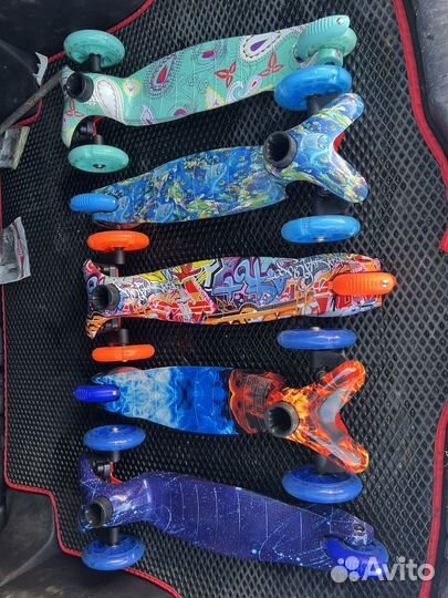 Самокат детский трехколесный