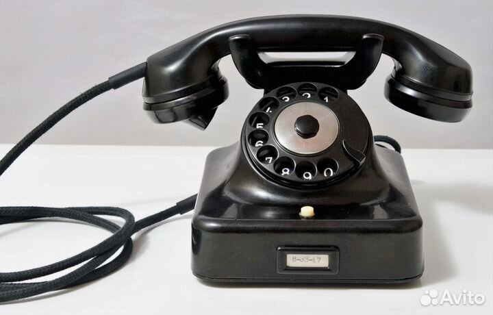 Телефон старинный Mix & Genest. 1950 г. Рабочий