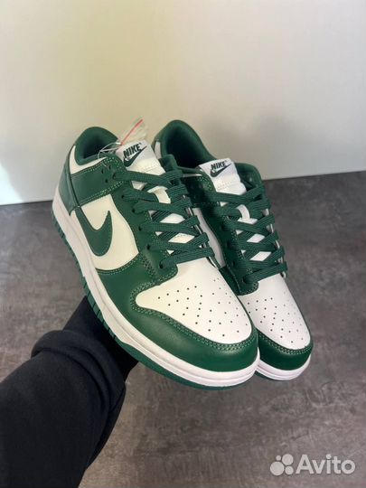 Кроссовки Nike Dunk Low Michigan State