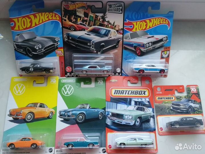 Hot Wheels / Matchbox / Moving Parts