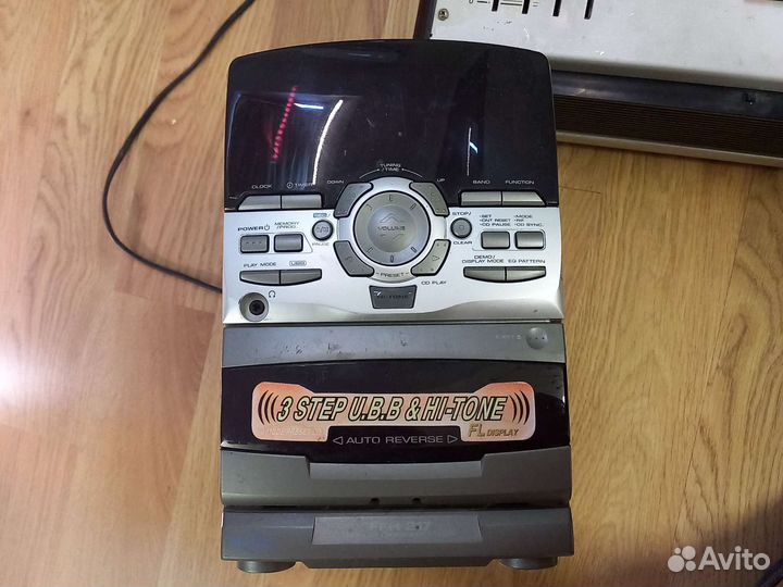 Магнитоф.Комета,муз.центр LG, видик aйва