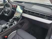 Новый Geely Atlas 2.0 AMT, 2024, цена от 2 824 990 руб.