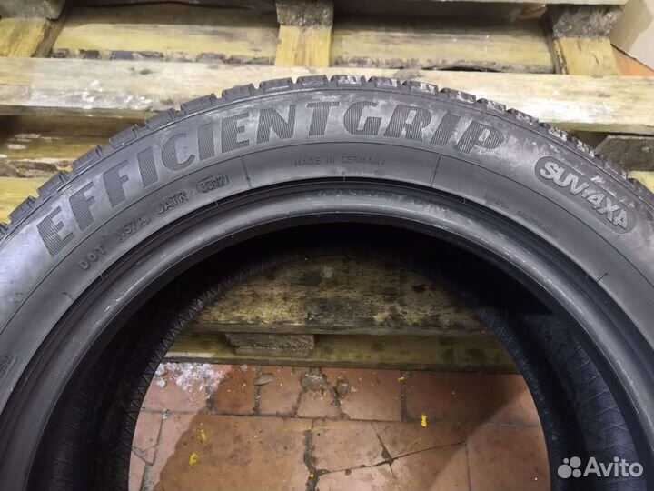 Goodyear EfficientGrip SUV 235/55 R17