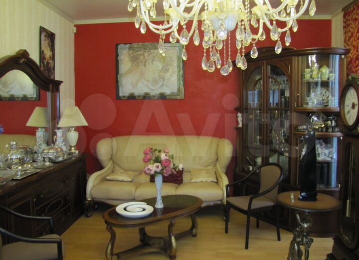 Дом 216 м² на участке 5 сот.