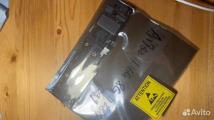 Материнская плата MacBook Air 13 2019 A1932