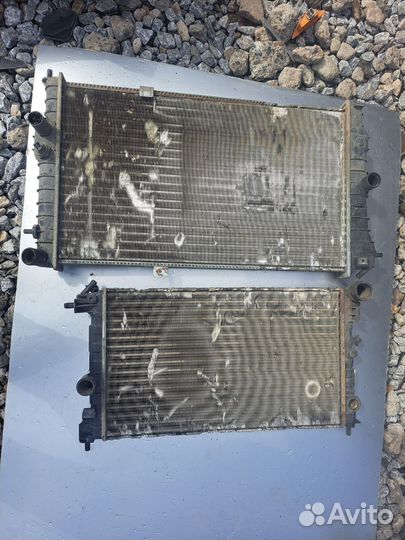 Радиатор охлаждения для Опель Вектра А