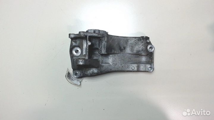 Кронштейн крепления генератора Volkswagen Polo, 19