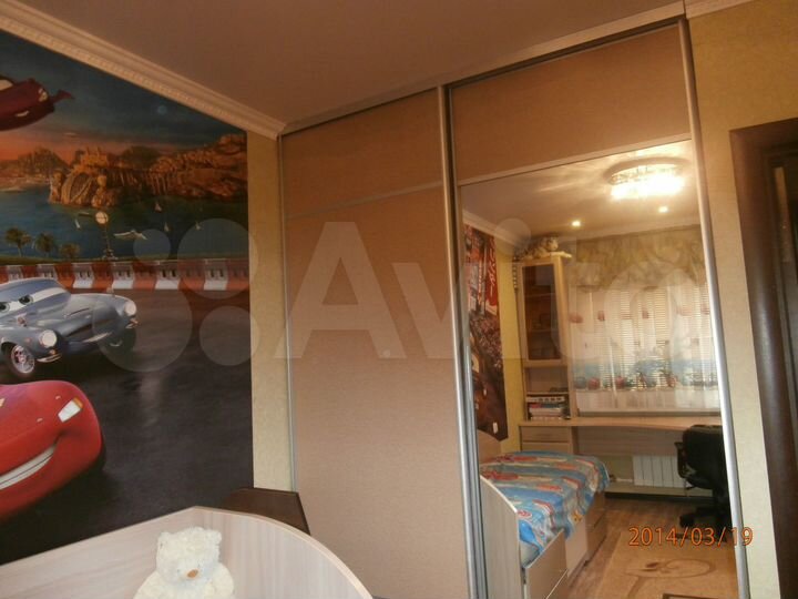 3-к. квартира, 80 м², 3/17 эт.