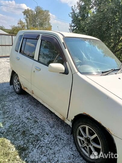 Nissan Cube 1.3 AT, 2001, 300 000 км