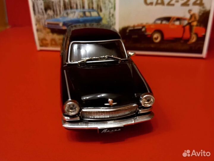 Волга 21. Черная. Министерская. 1:43
