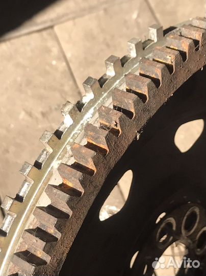 Маховик двигателя Nissan Navara D40/ YD25