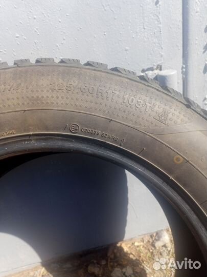 Kumho 722 225/60 R17