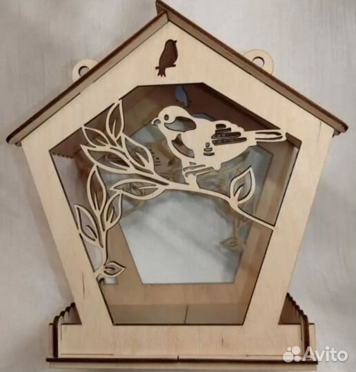 Кормушка для птиц
