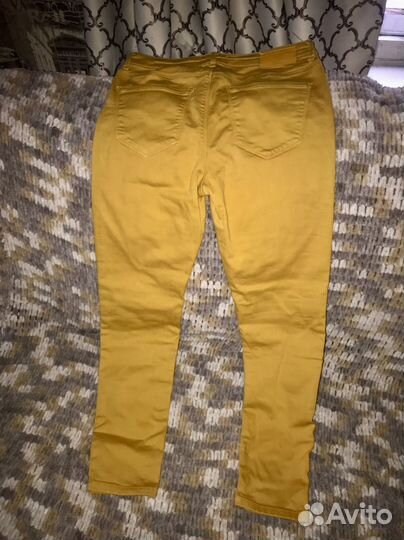 Джинсы женские