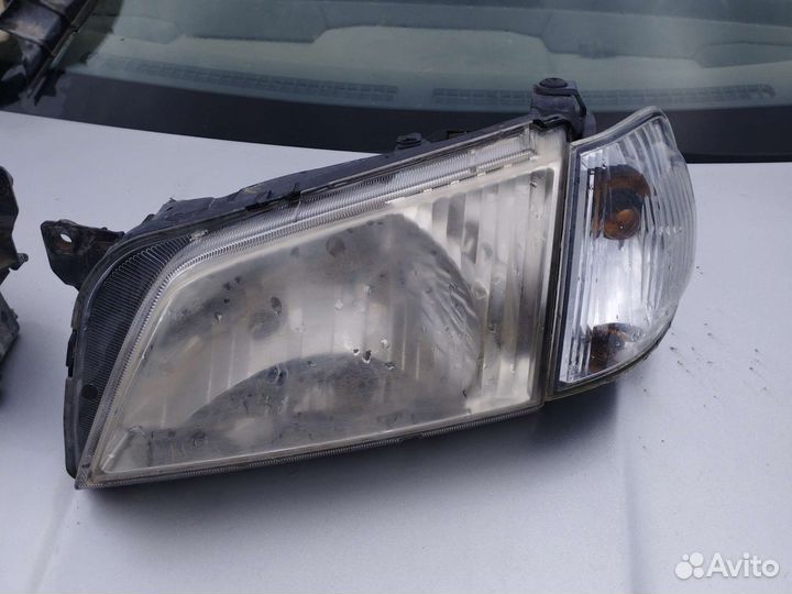 Mazda Demio 1.3 AT, 2001, битый, 150 000 км