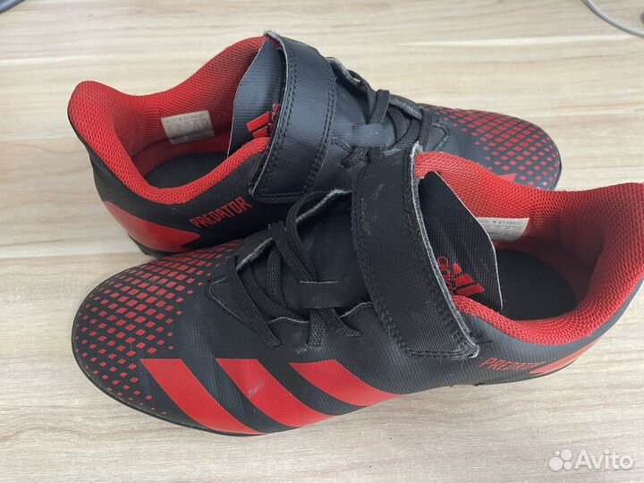 Бутсы adidas predator