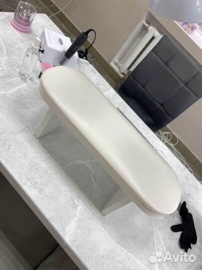 Подставка для рук маникюрная