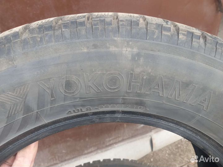 Yokohama IceGuard Stud IG65 235/65 R17 108Q
