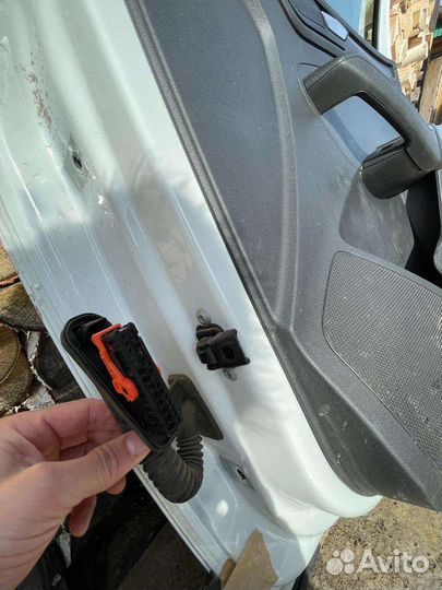 Дверь volkswagen polo 2020